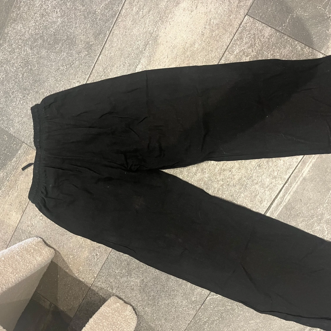 Svarta linnebyxor från Lindex - 3