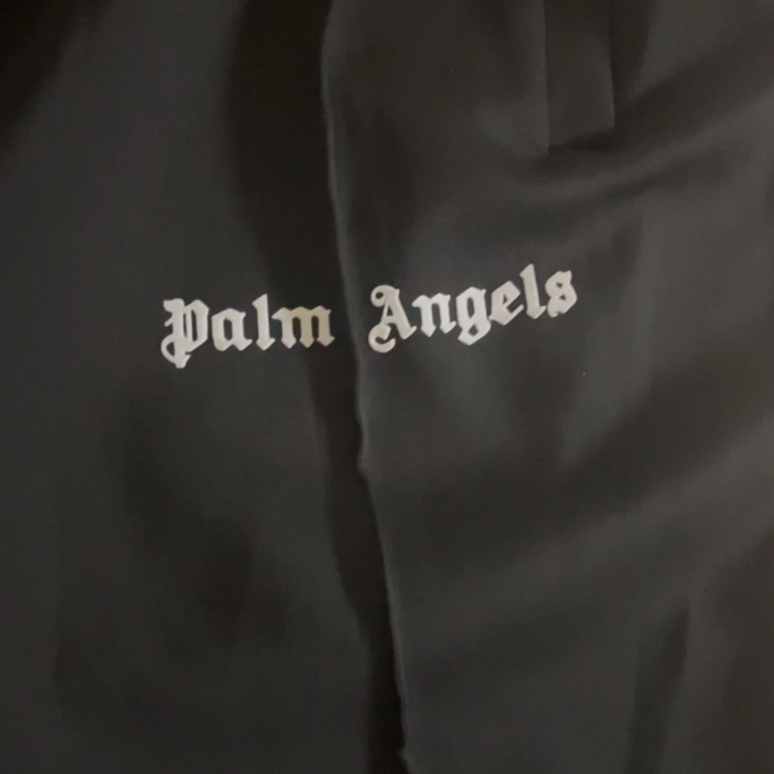 Svarta träningsbyxor från Palm Angels med vita ränder - 1