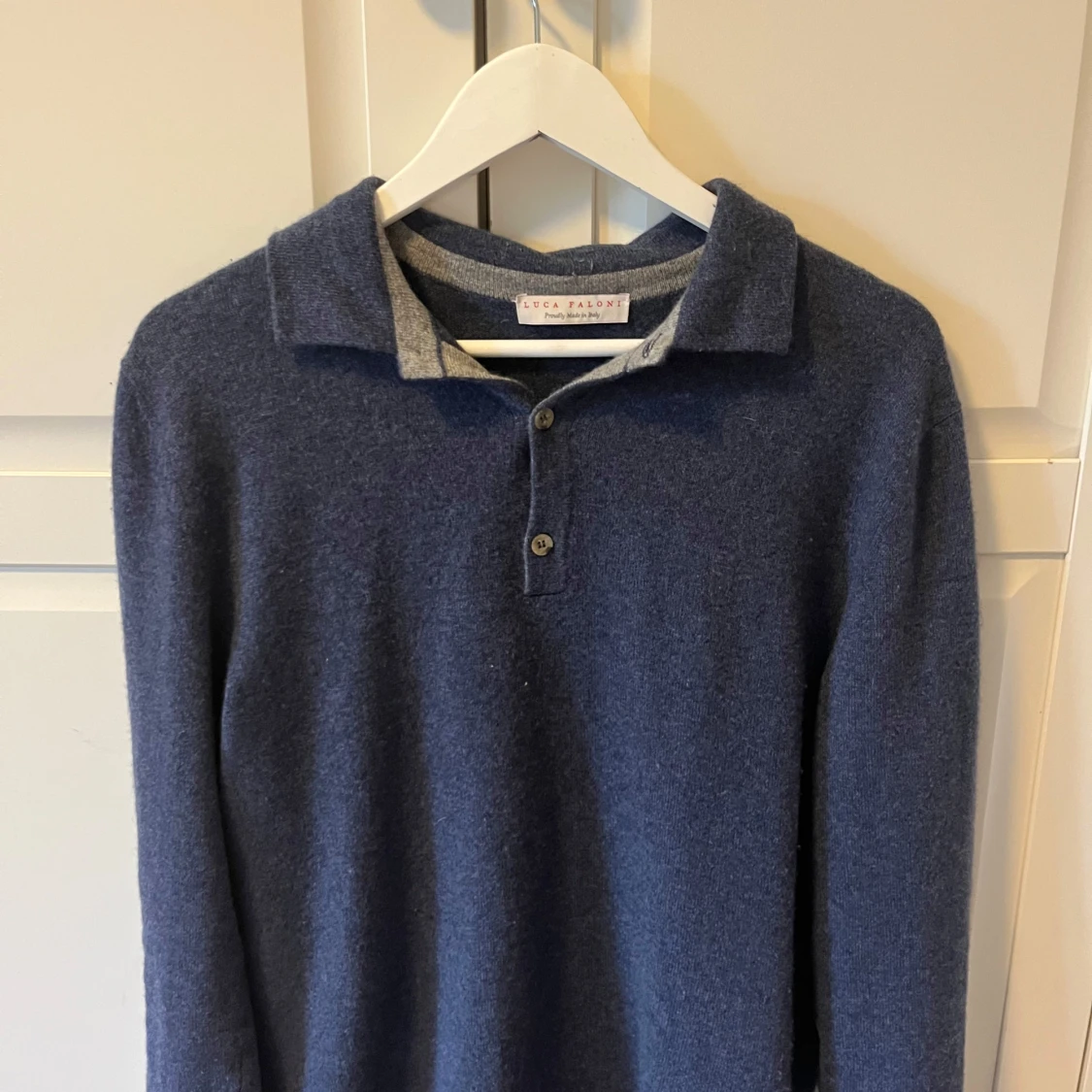 Blå cashmere tröja  Luca Faloni