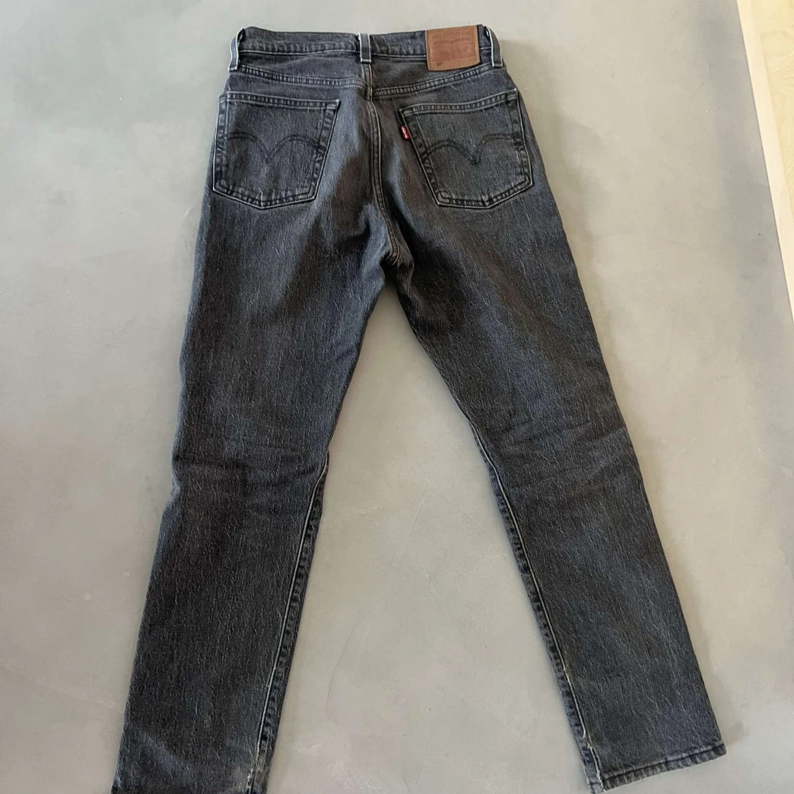 Grå Levi's 501 jeans - 2