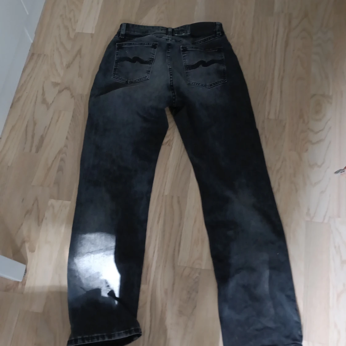 Svarta jeans från Nudie Jeans, 28/30 - 1