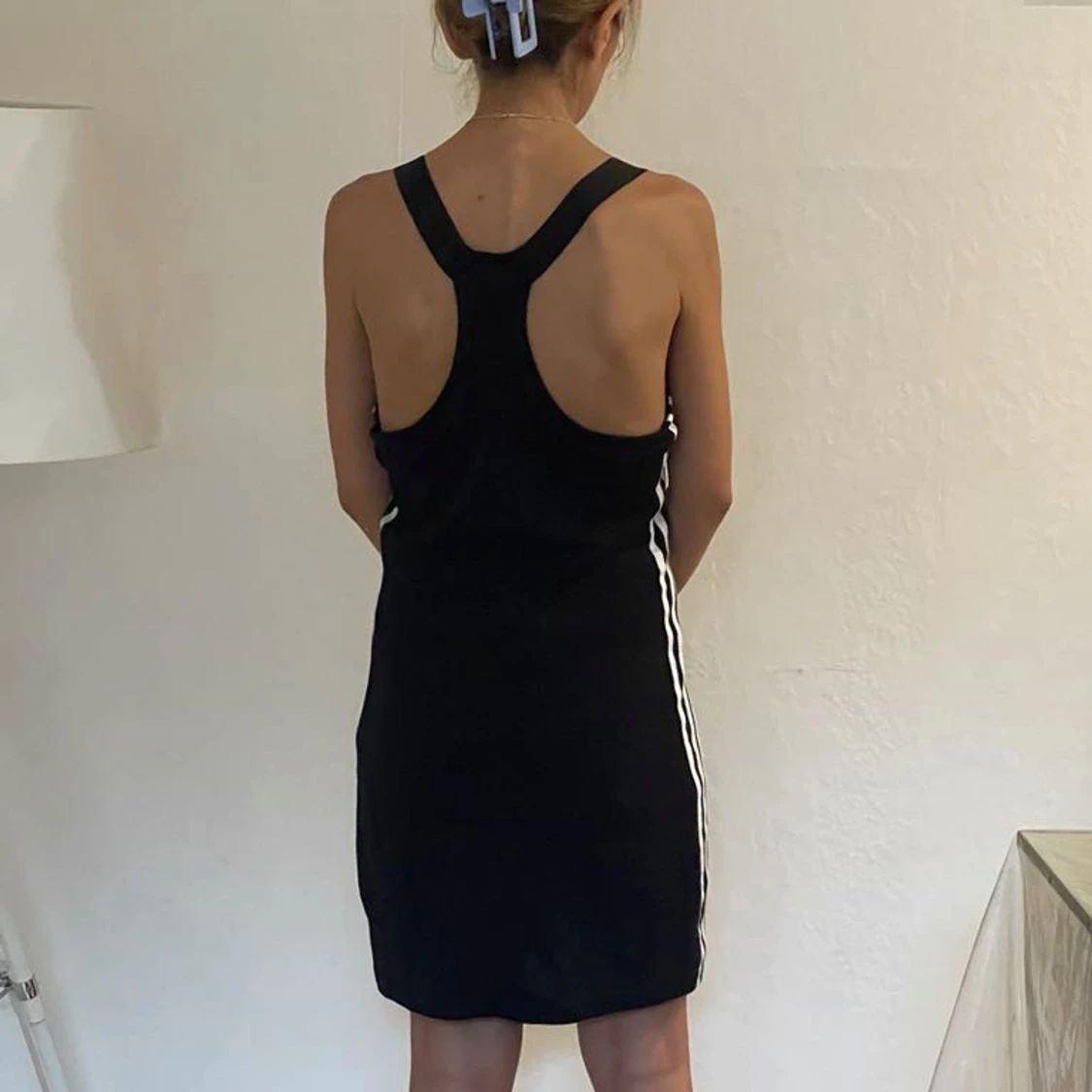 Svart sportig klänning från Adidas - 1