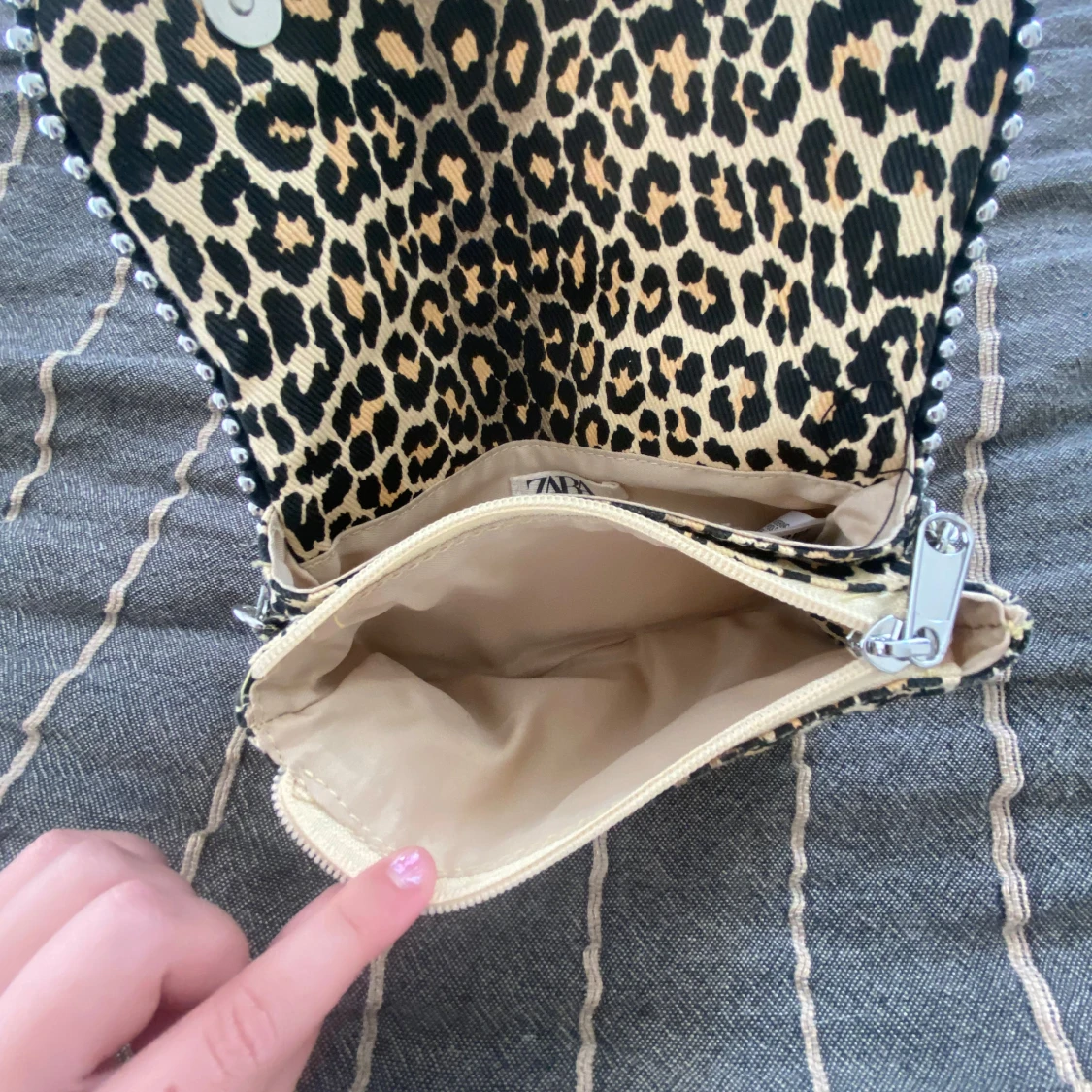 Leopardmönstrad axelväska från Zara - 3