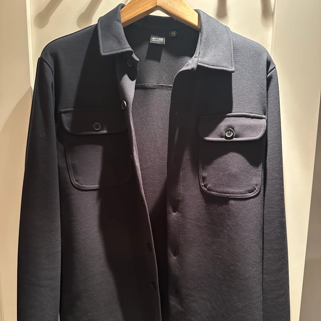 Mörkblå overshirt M - 1