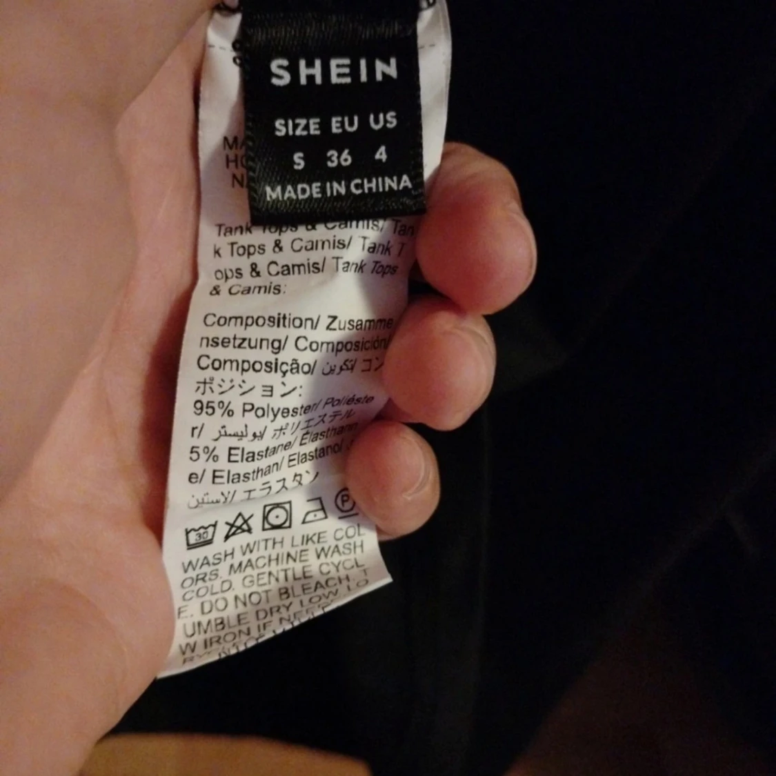 Svart linnetopp från SHEIN - 1