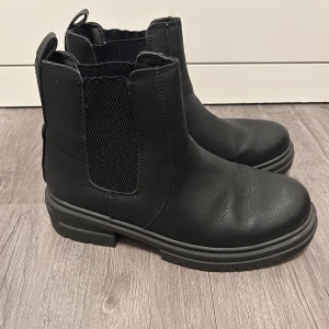 Boots - Boots
