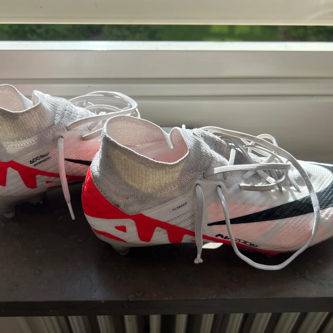 Nike fotbollsskor med högt skaft - 1