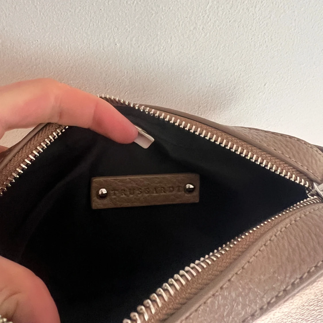 Brun axelväska från Trussardi - 3