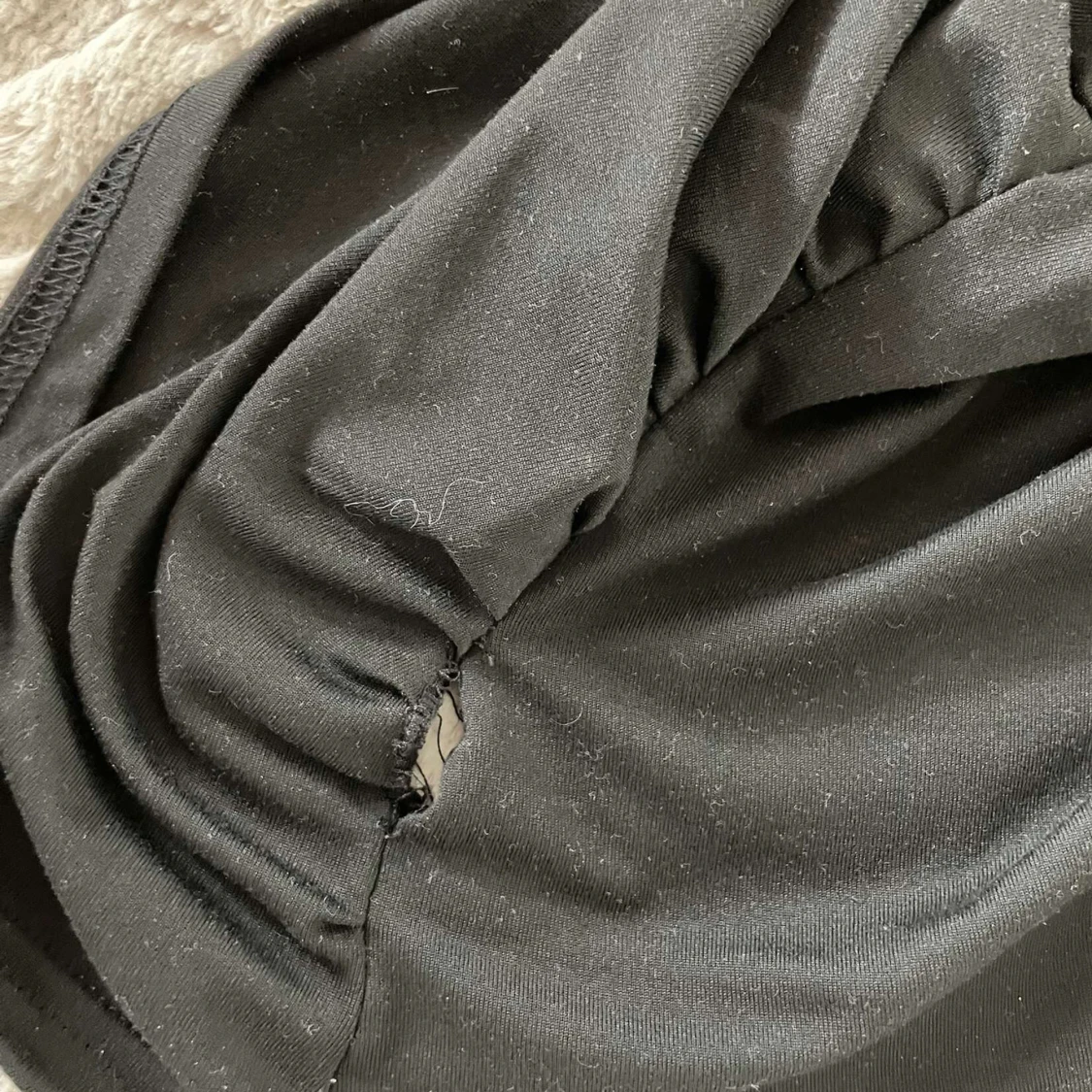 Svart ärmlös linnetopp - 2