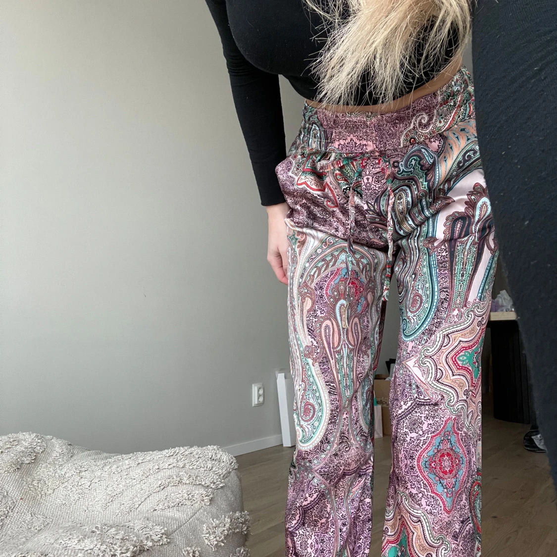 Mönstrade vida byxor - 1