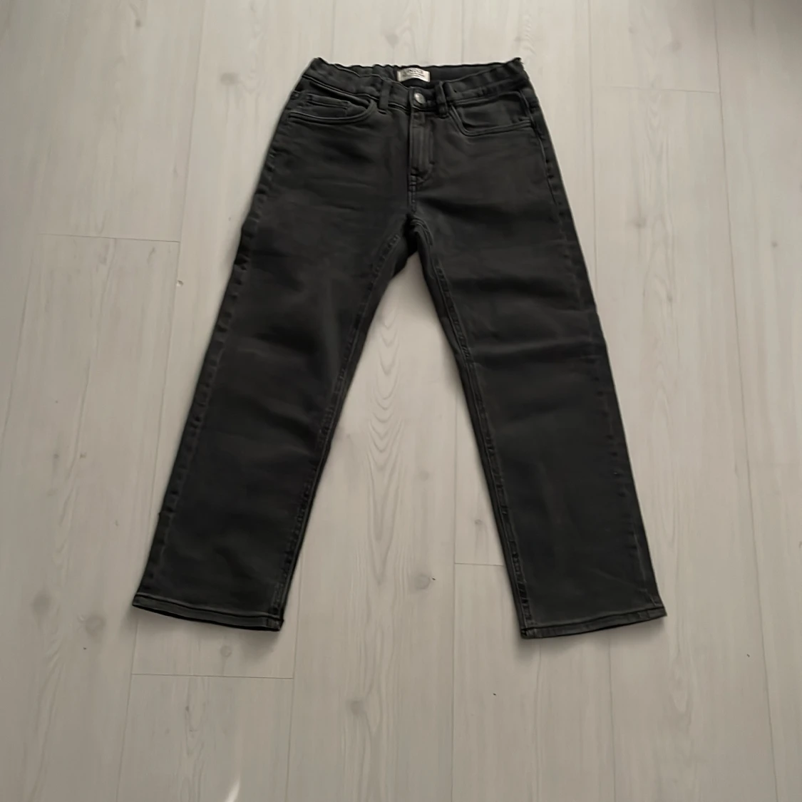 Svarta byxor från Lindex - 1