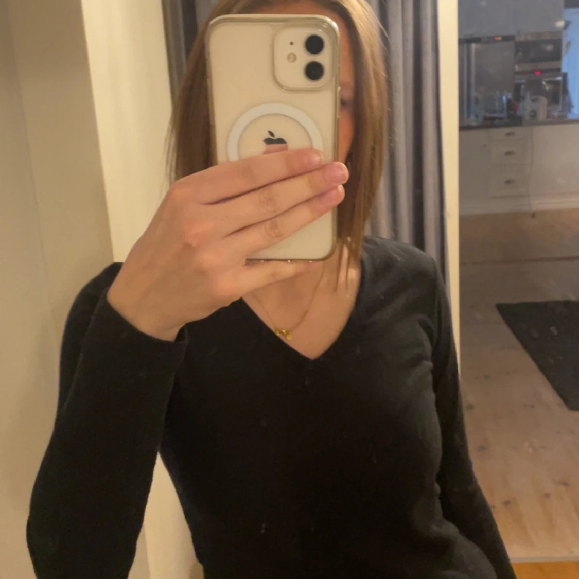 Svart långärmad tröja