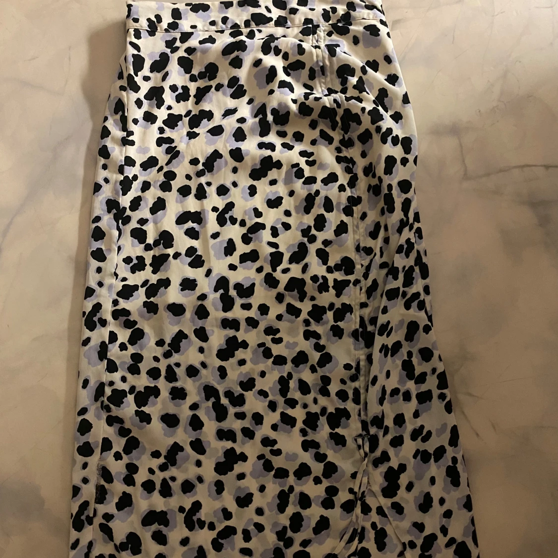 Leopardmönstrad kjol 