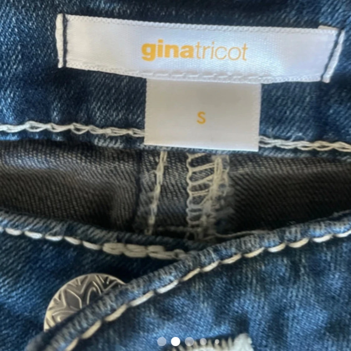 Blå bootcut jeans från Gina Tricot - 2