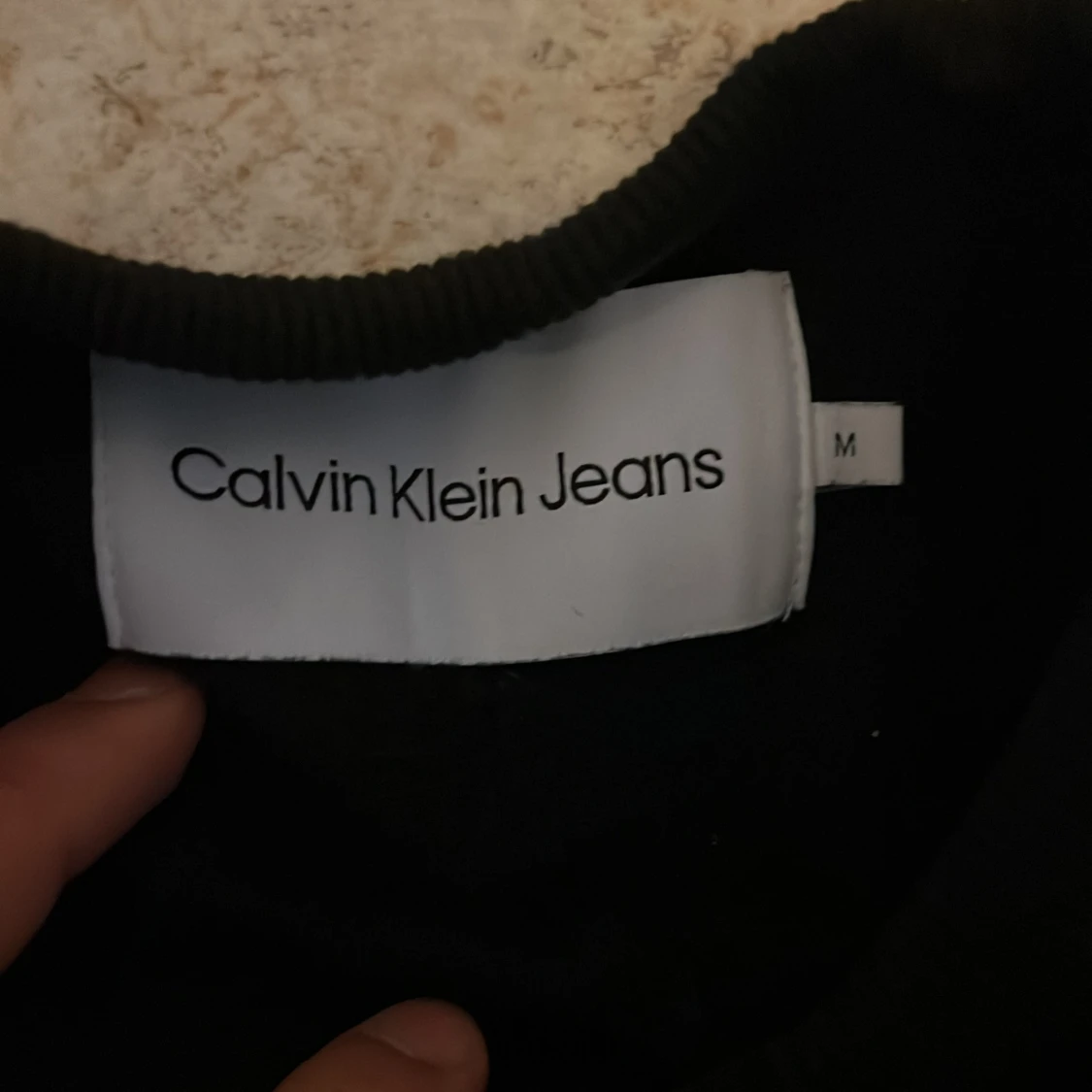 Svart tröja från Calvin Klein Jeans - 1