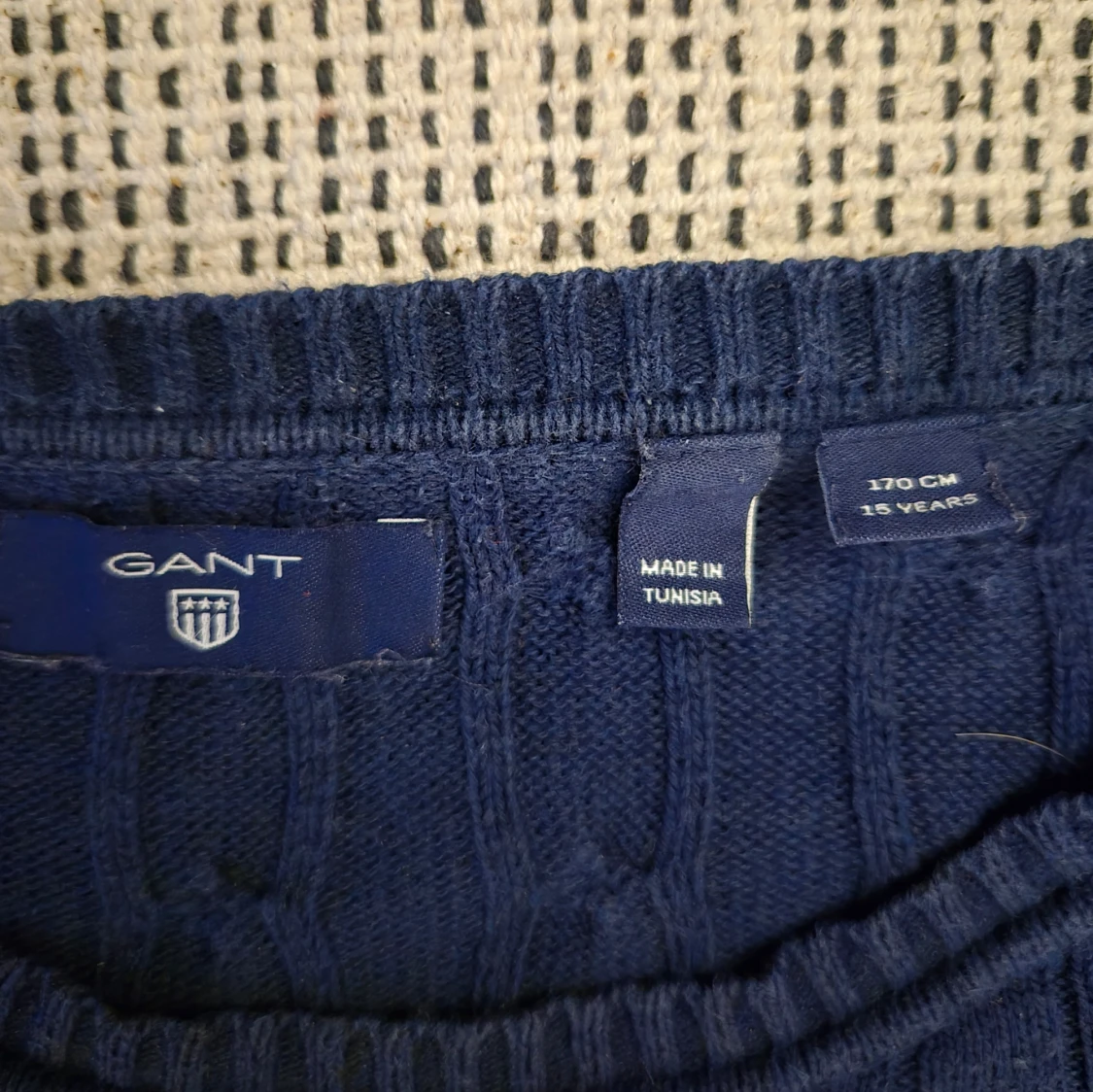 Mörkblå tröja från GANT - 2