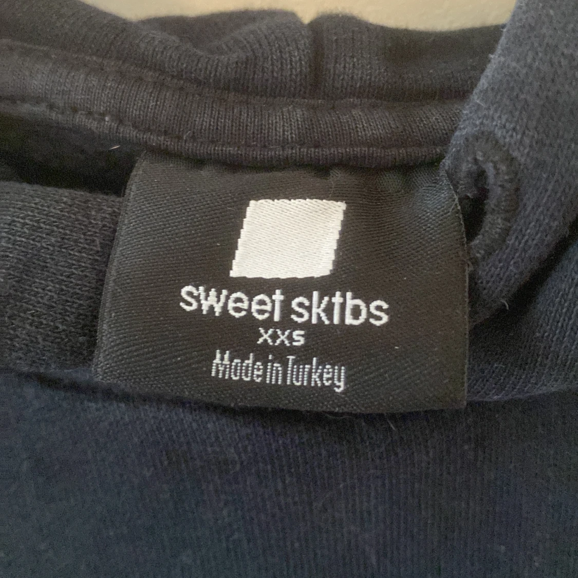 Svart hoodie Sweet Sktbs XXS - 2