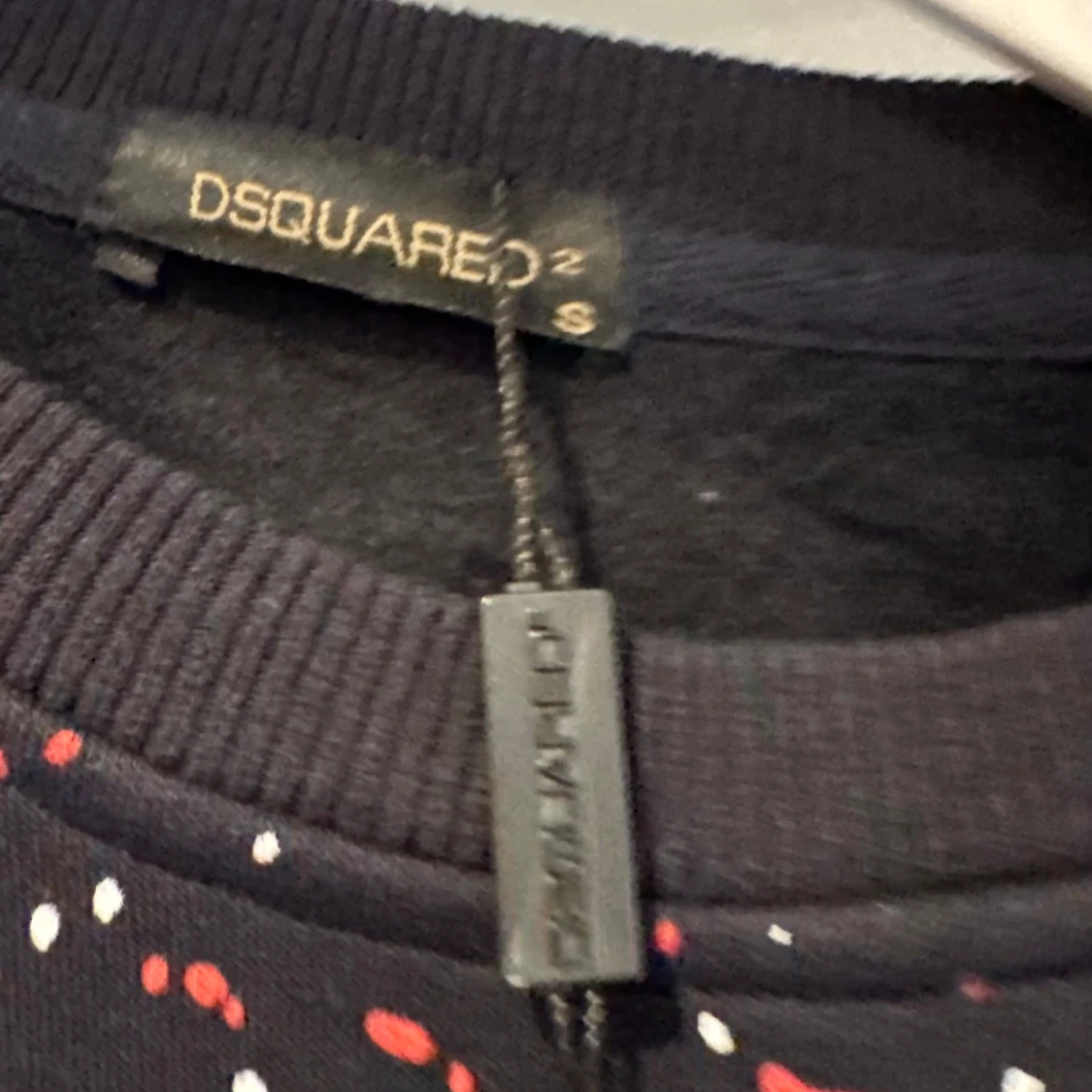 Svart Dsquared2 sweatshirt med badges - 1