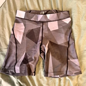 Shorts  - Gråa träningsshorts