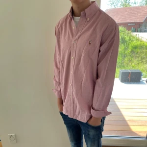 Polo Ralph lauren skjorta  - Säljer nu denna Polo Ralph lauren skjorta, skriv för fler bilder/frågor🙌🏼