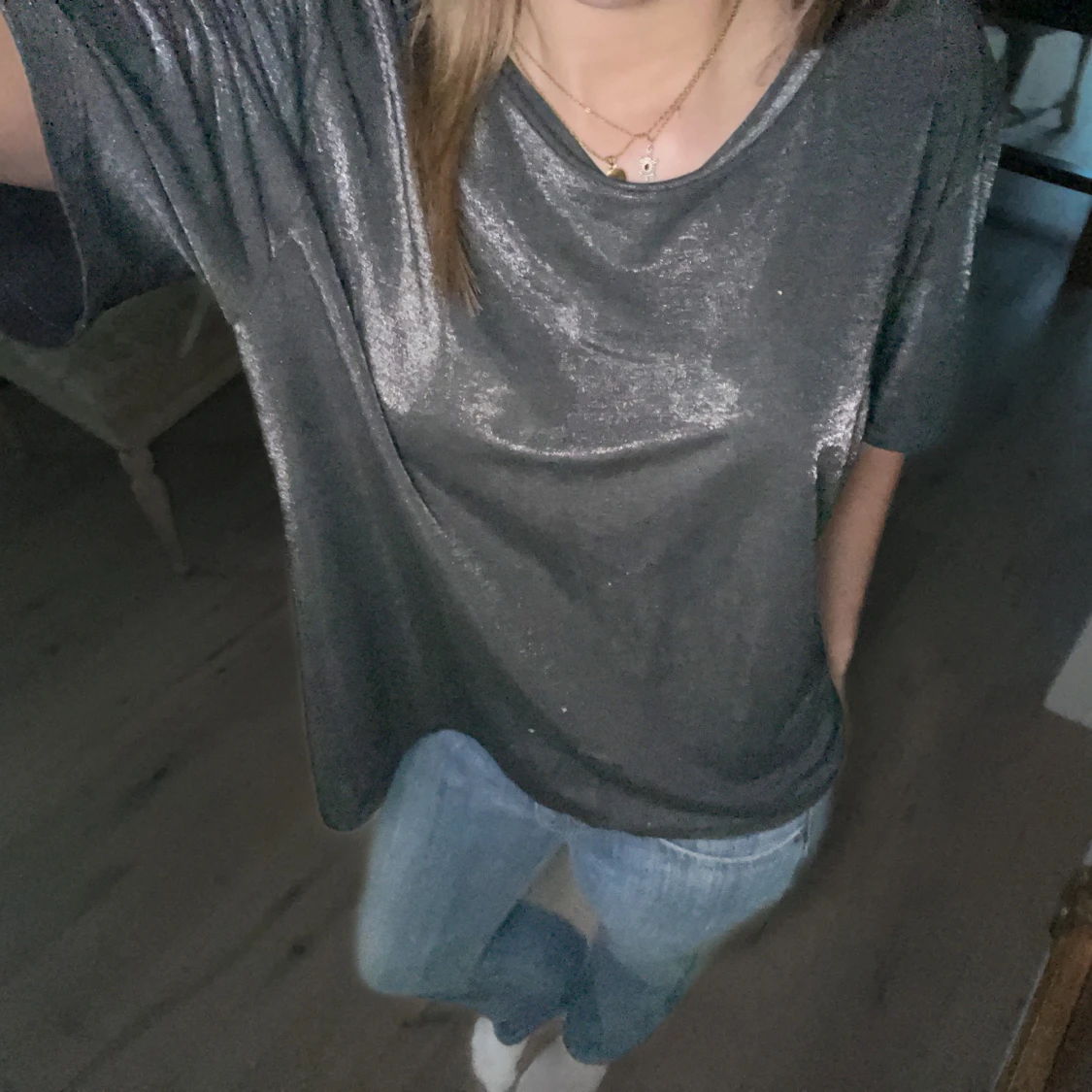 Svart glittrig topp från Lindex