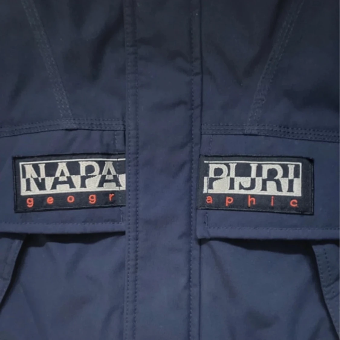 Mörkblå jacka från Napapijri - 1