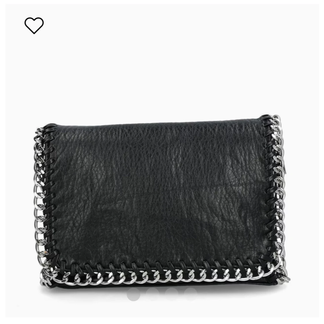 Svart axelväska med kedjedetaljer