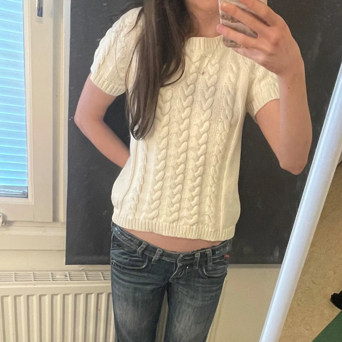 Vit stickad Odd Molly tröja med snörning