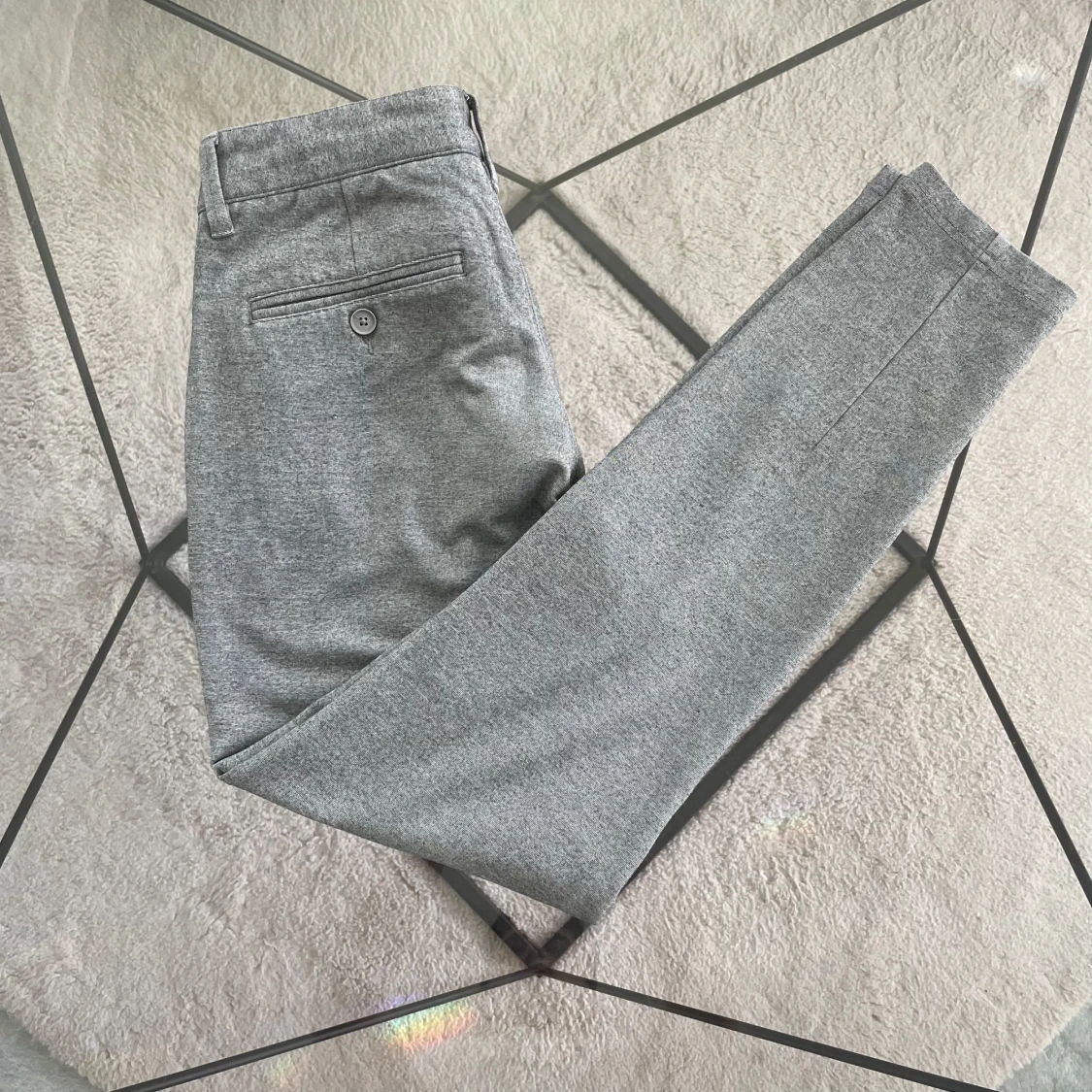 Grå byxor från Only & Sons - 1