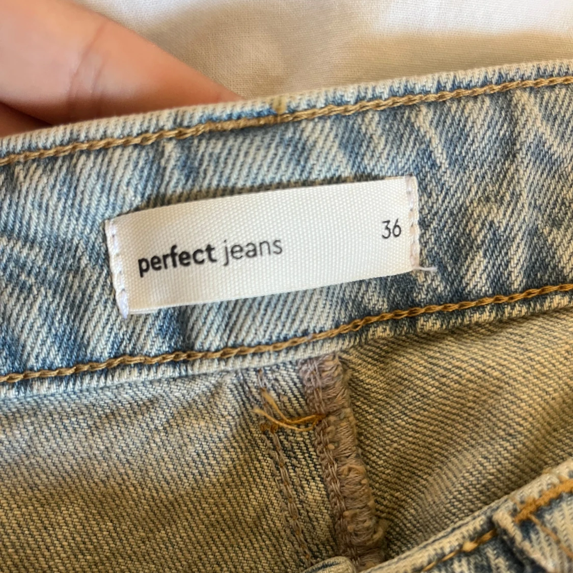 Ljusblå bootcut jeans  - 2