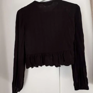 Blus  - Söt Zara blus till vardag eller fest