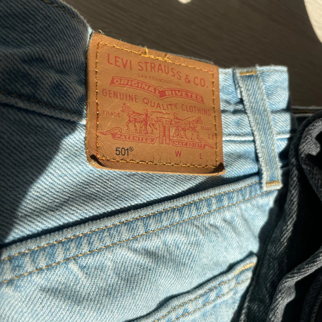 Levi's 501 jeans ljusblå & gråsvart - 2