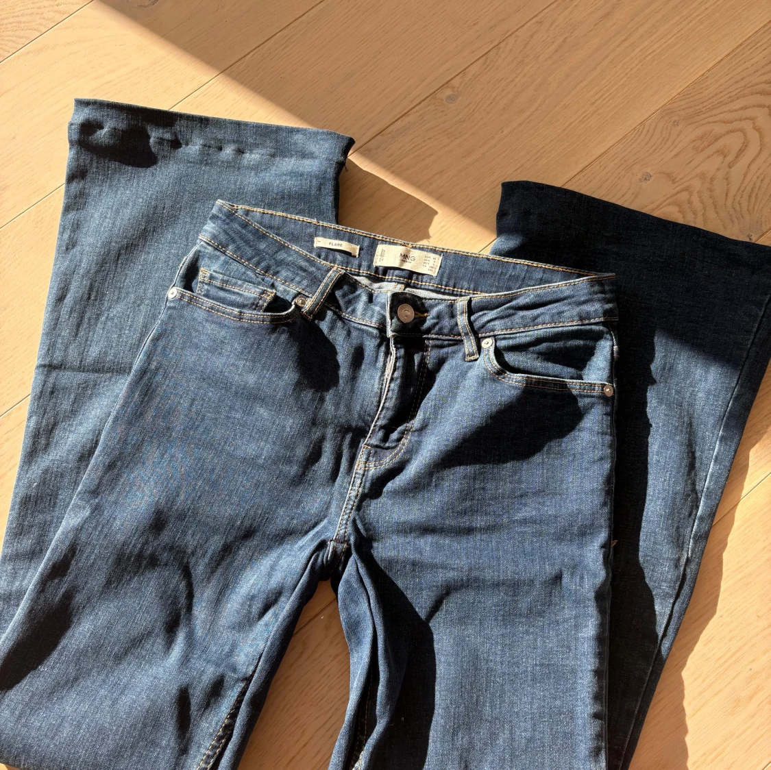 Flared jeans mango - 2