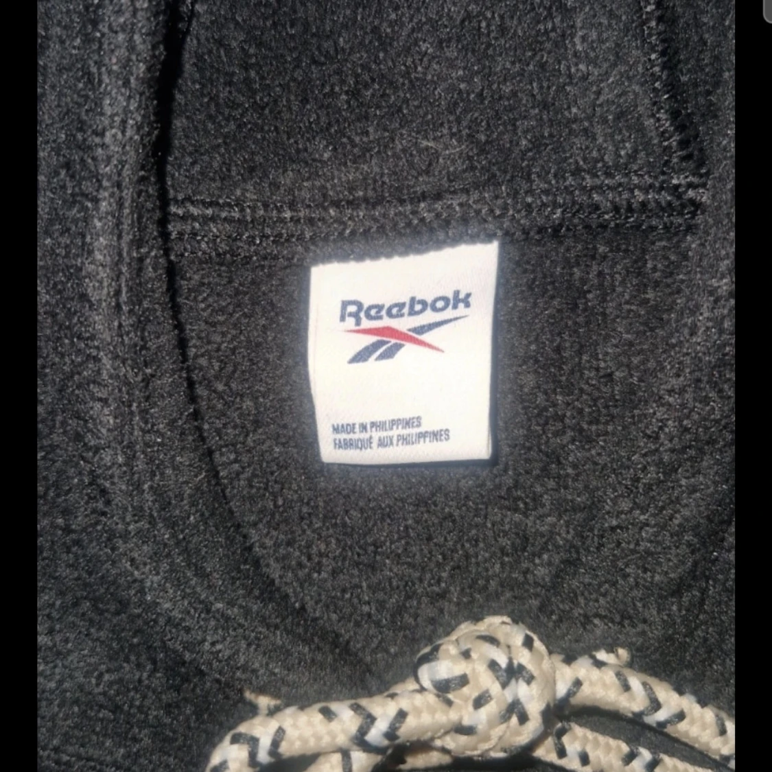 Svart fleece klänning från Reebok - 2