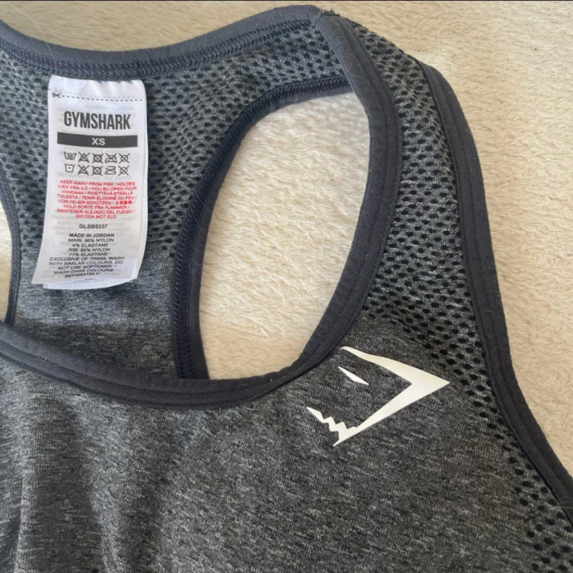 Mörkgrå sport-bh från Gymshark - 1