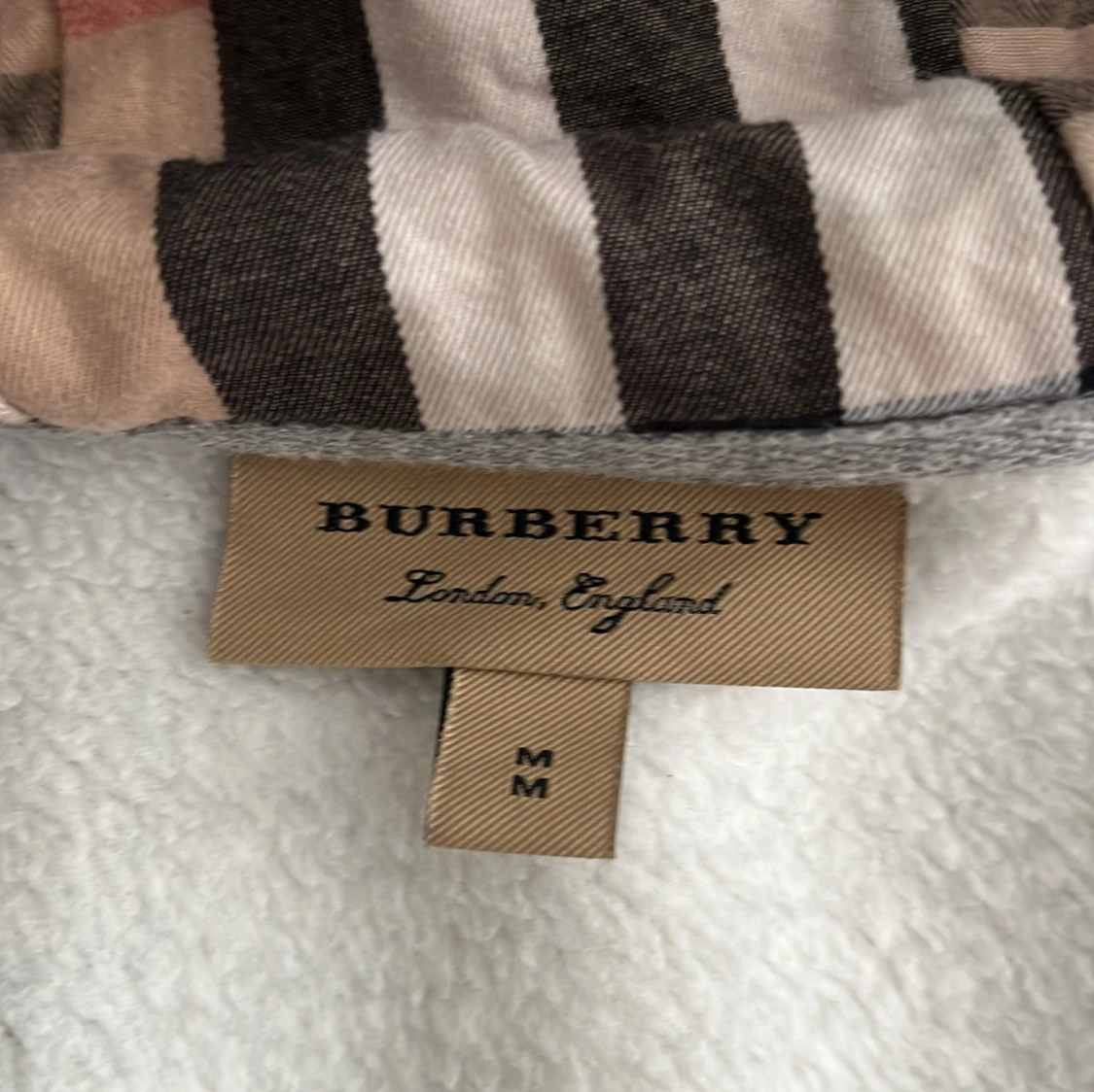 Grå hoodiejacka från Burberry - 2