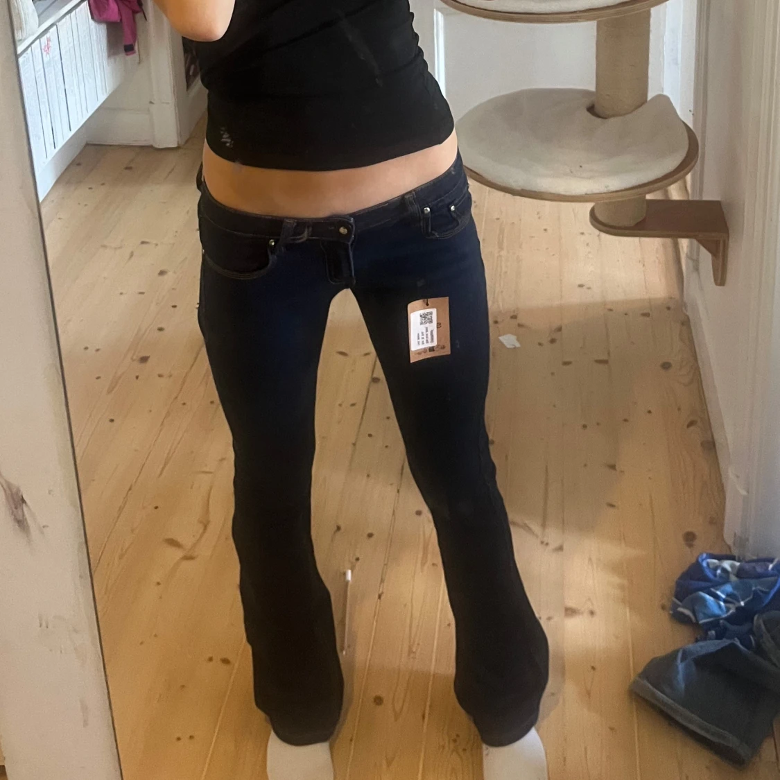 Super lowwaist bootcut jeans med diamant detaljer  - 1