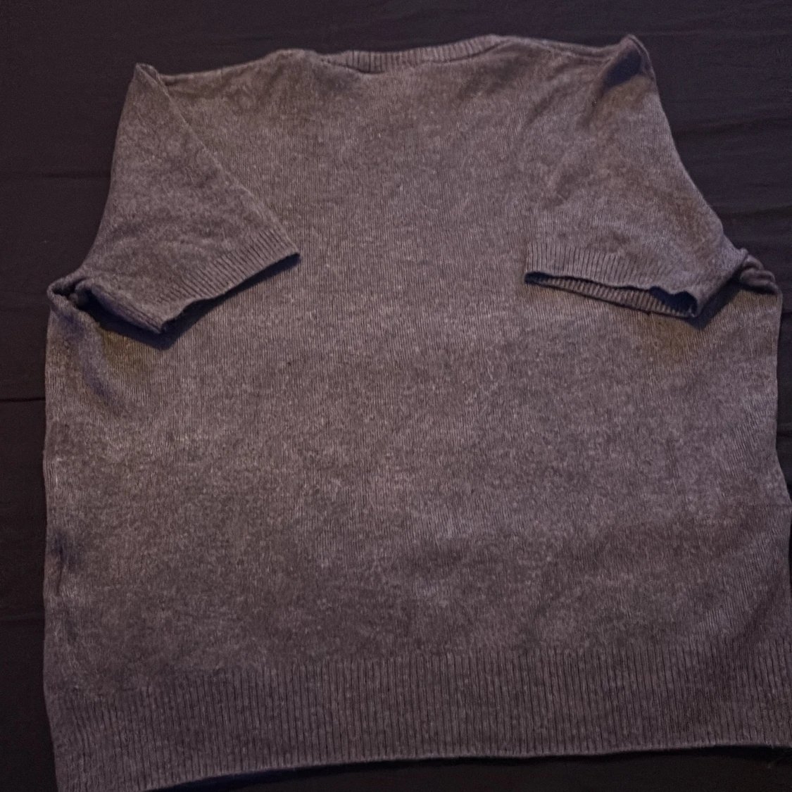 Grå kortärmad tröja från H&M Divided - 1