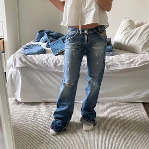 Miss Sixty jeans  - Innebentslängd: 83 cm Midjemått: 41 cm 💕