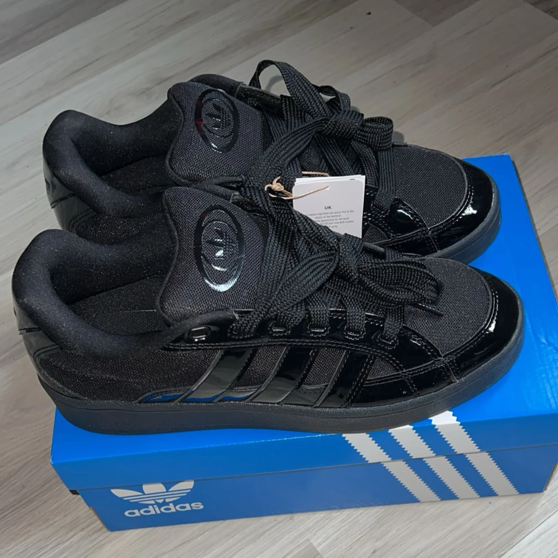 Oanvända Adidas campus 00s beta - 2