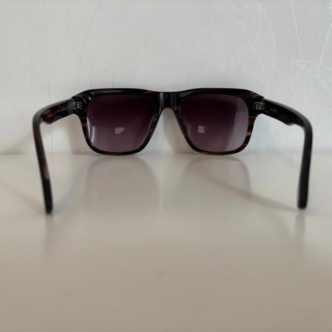 Bruna fyrkantiga solglasögon Fellepini - 3