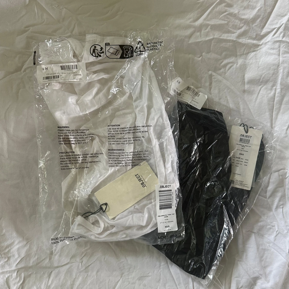 Vit linnetopp från OBJECT - 3