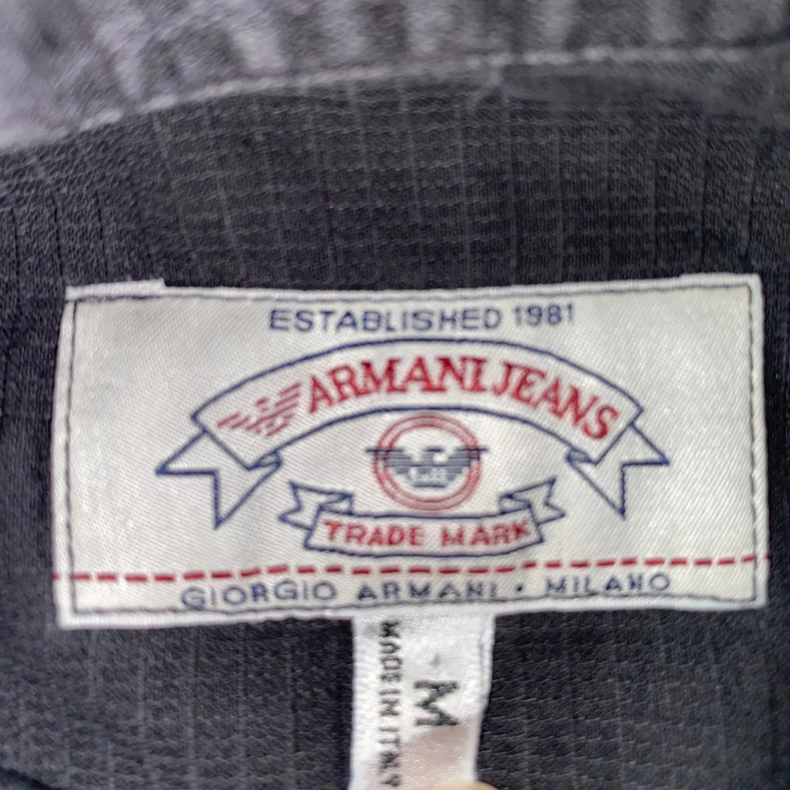 Morkgrå långärmad skjorta från Armani Jeans - 3