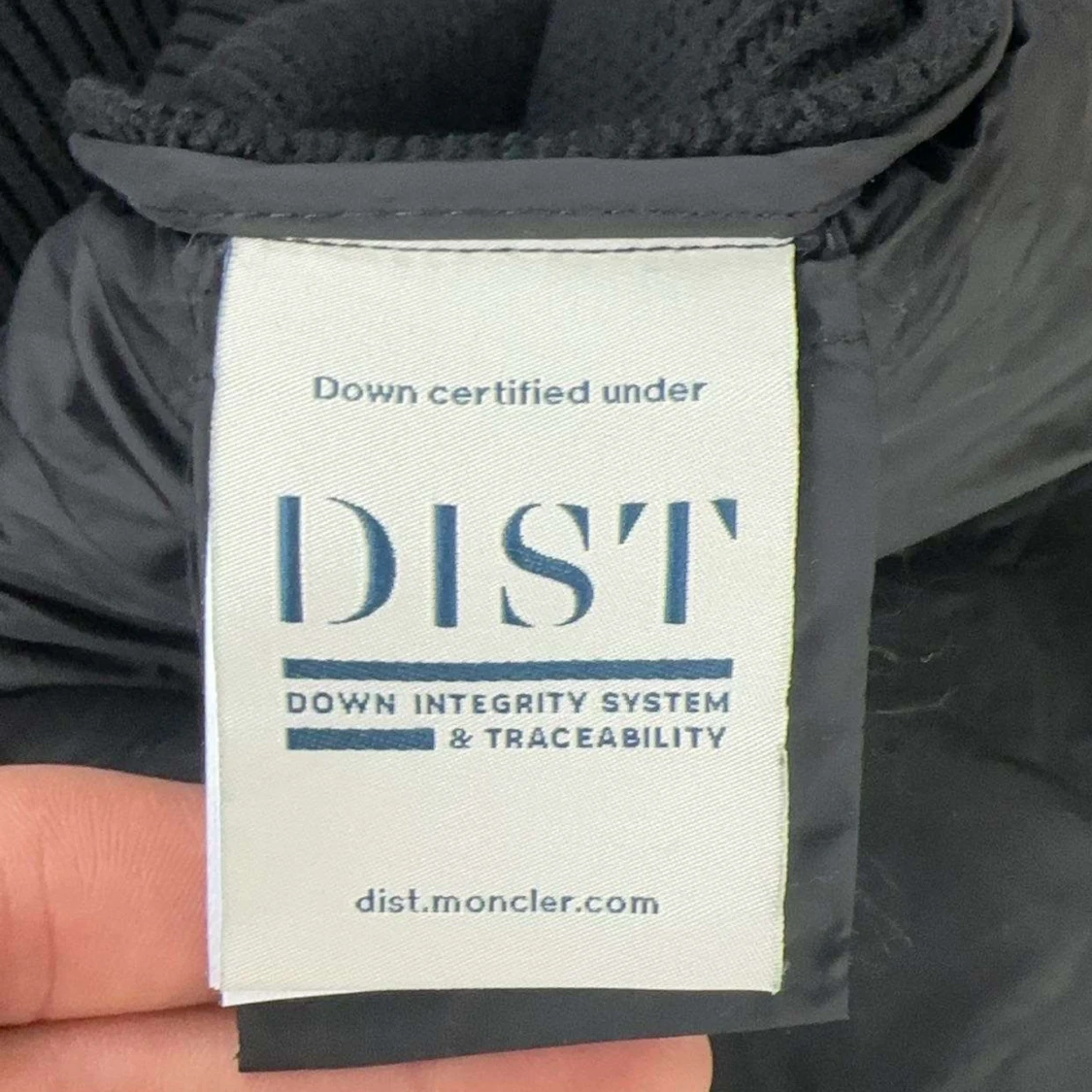 Svart dunväst från Moncler - 1