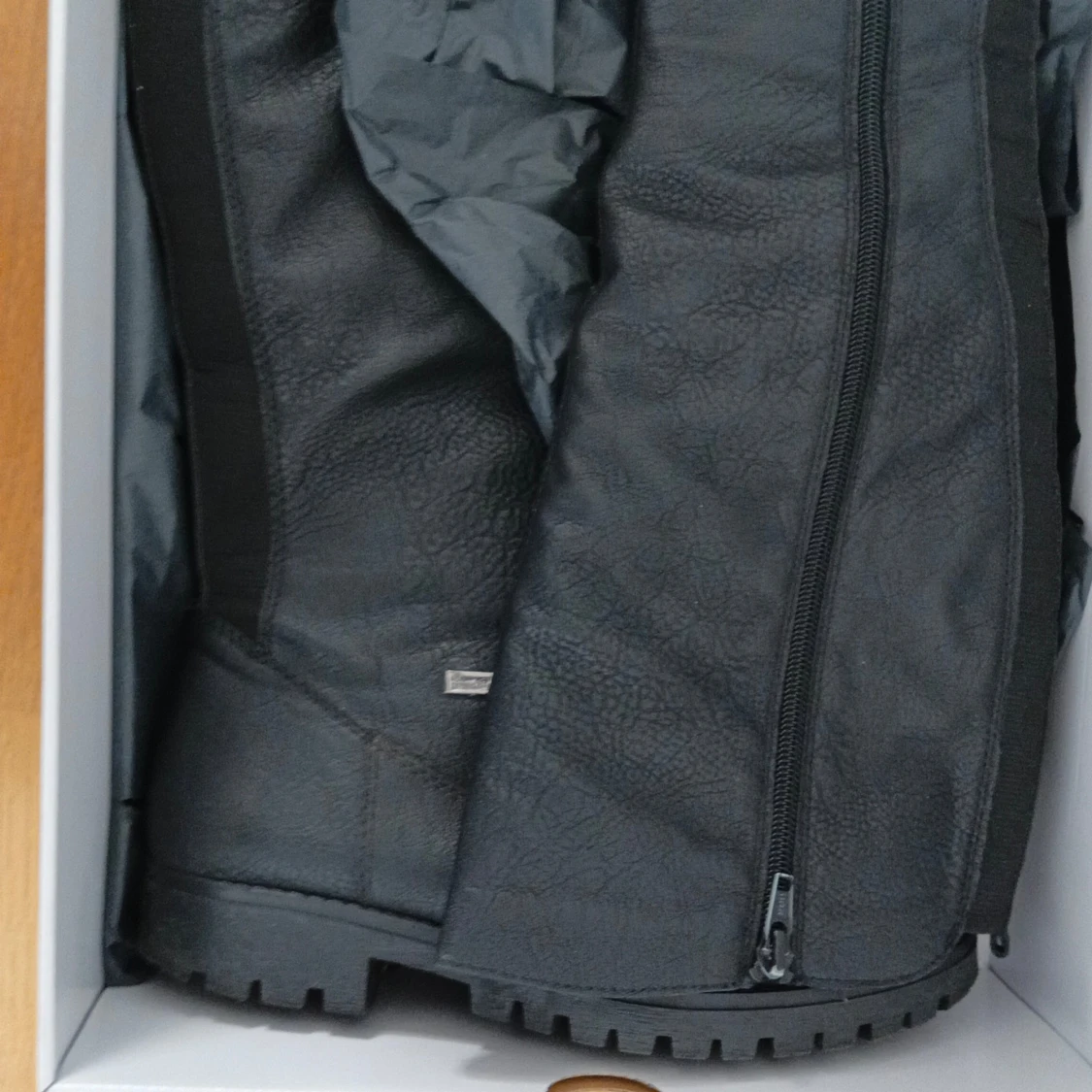 Svarta stövlar från Rieker - 2