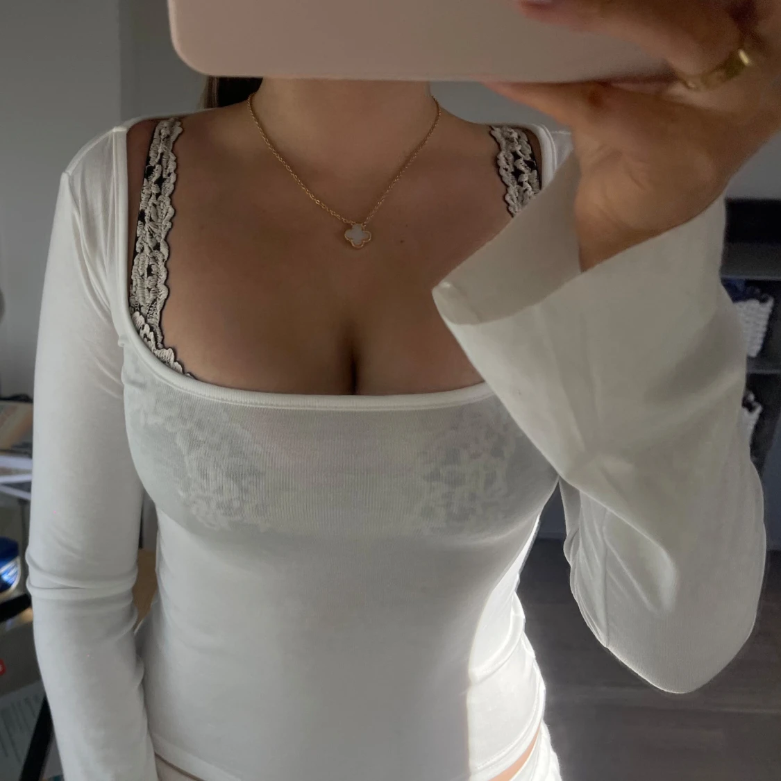 Vit långärmad topp! - 2