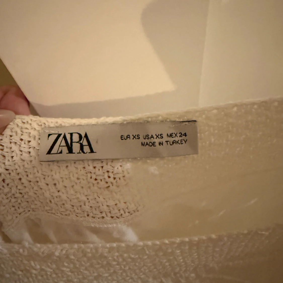 Vit virkad kortklänning från Zara - 1