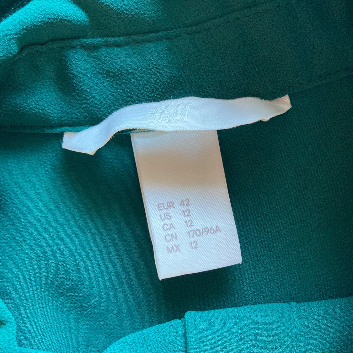 Grön ärmlös skjorta från H&M - 1