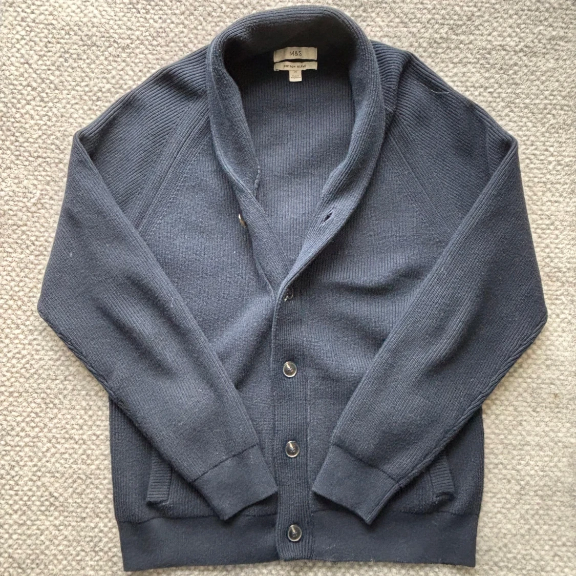 Mörkblå kofta från M&S