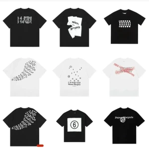 Maison margiela -  Söker MM T-shirts i alla storlekar / Färger / stilar. Behöver inte vara Autentiska! Söker t-shirts som passar 182 cm/70kg tack! Söker också hoodies i samma märke.